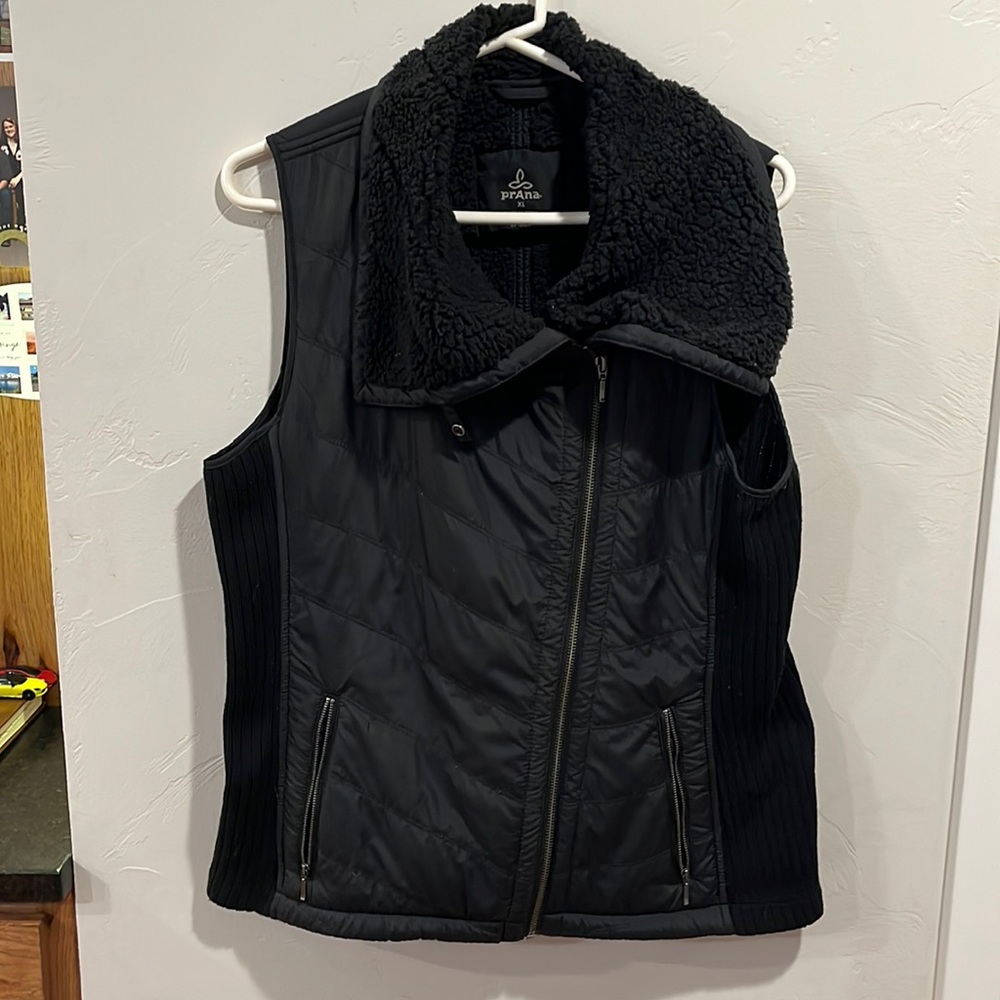 Prana Vest